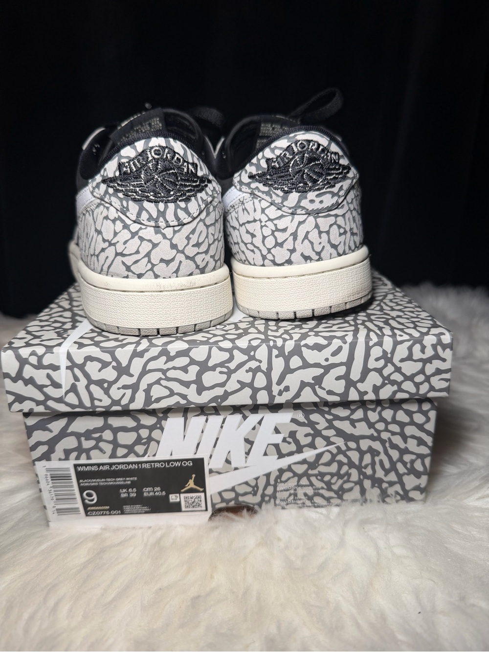 Nike Air Jordan 1 Retro Low OG 'Black Cement' CZ0775-001 Women’s Size 9 - Picture 13 of 13